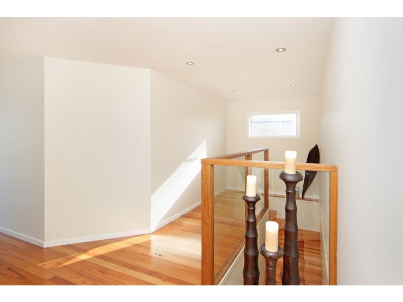 142 Ocean Parade, Blue Bay NSW 2261