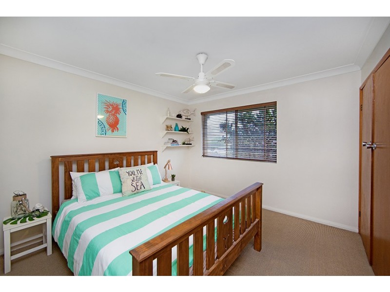 62 Bias Avenue, Bateau Bay NSW 2261