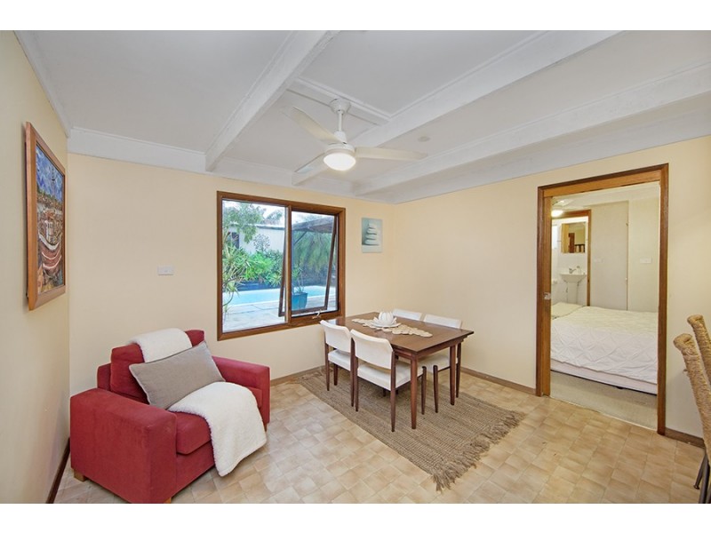 62 Bias Avenue, Bateau Bay NSW 2261