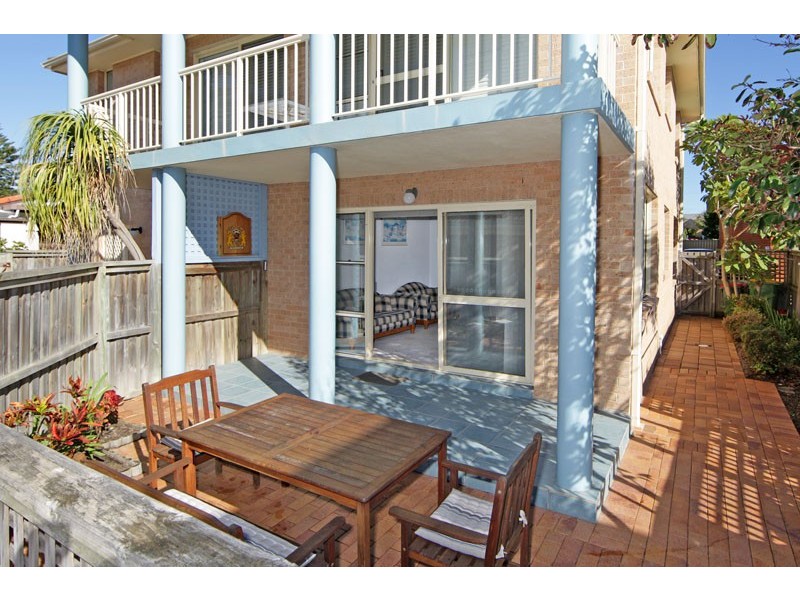 3/13 Charlton Street, Toowoon Bay NSW 2261