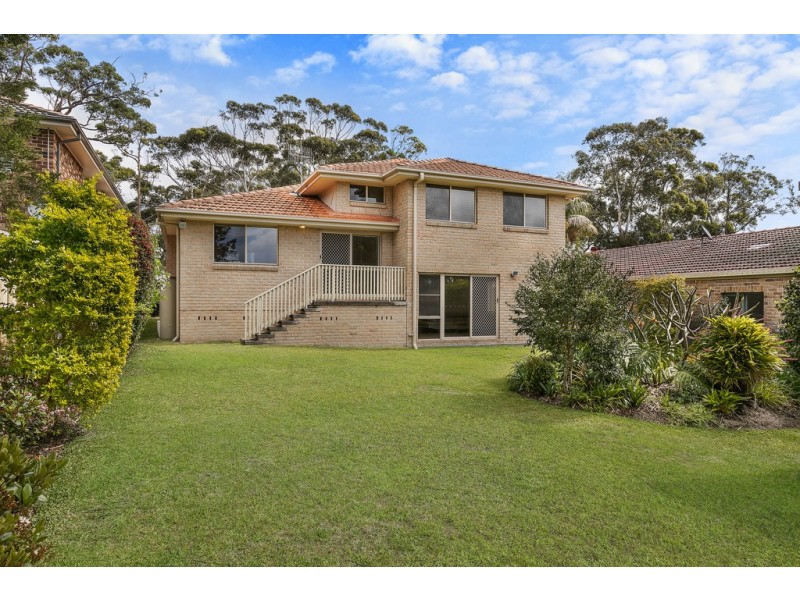 8 Point Street, Bateau Bay NSW 2261