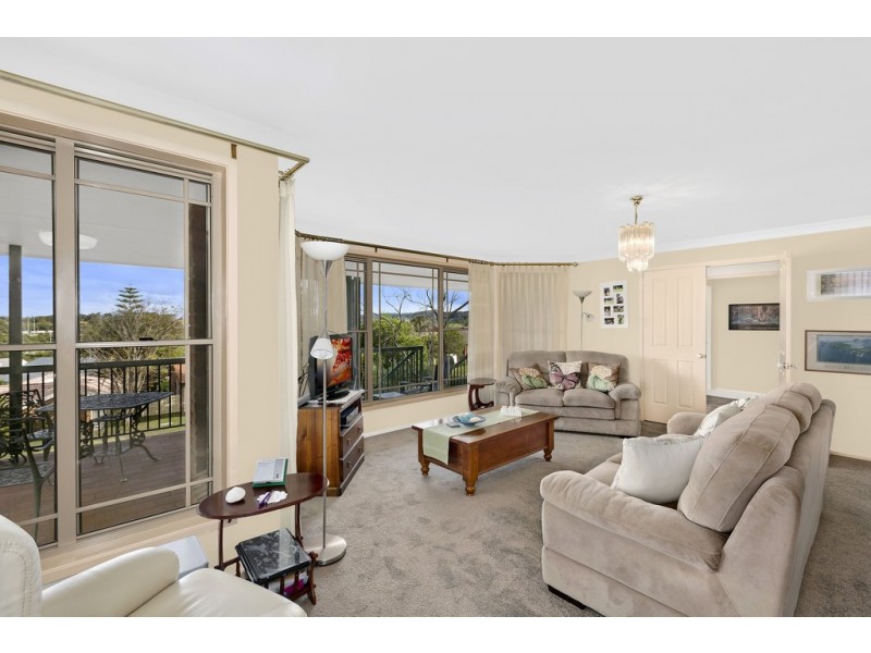 6 Epsom Place, Bateau Bay NSW 2261