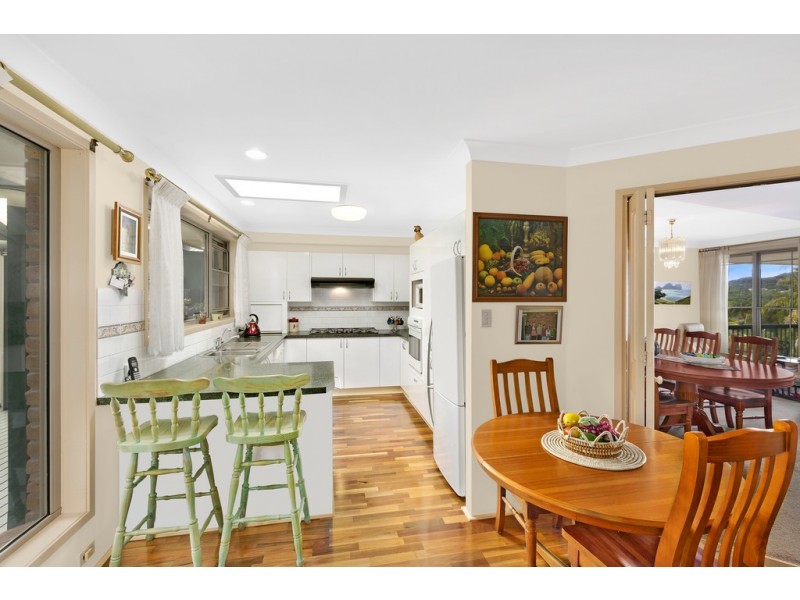 6 Epsom Place, Bateau Bay NSW 2261