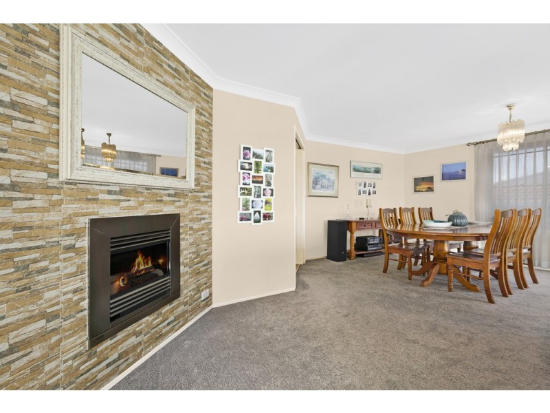 6 Epsom Place, Bateau Bay NSW 2261