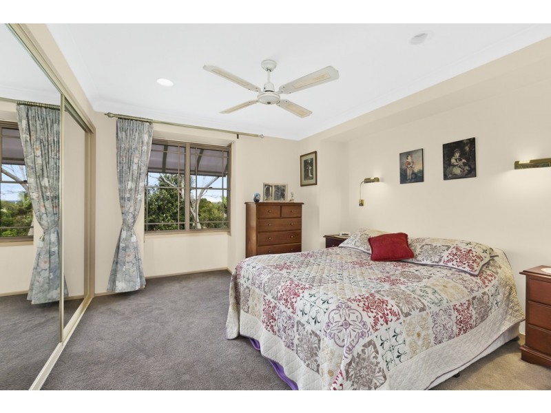 6 Epsom Place, Bateau Bay NSW 2261