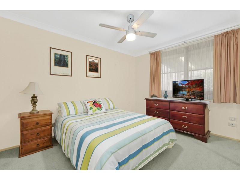 6 Epsom Place, Bateau Bay NSW 2261