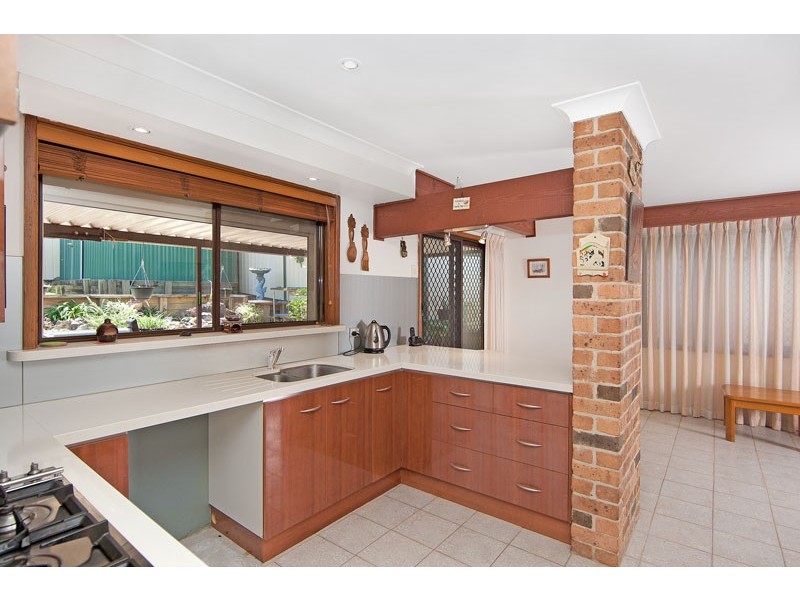 31 Belford Avenue, Bateau Bay NSW 2261
