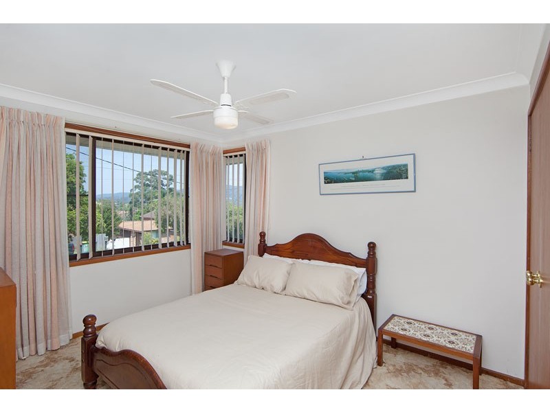 31 Belford Avenue, Bateau Bay NSW 2261