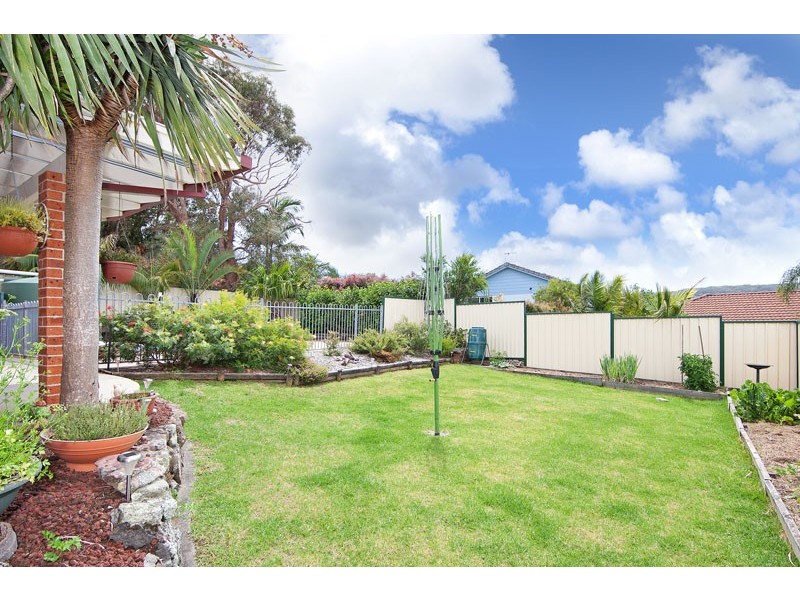 5 Montana Place, Bateau Bay NSW 2261