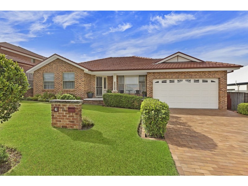 77 Sir Joseph Banks Drive, Bateau Bay NSW 2261
