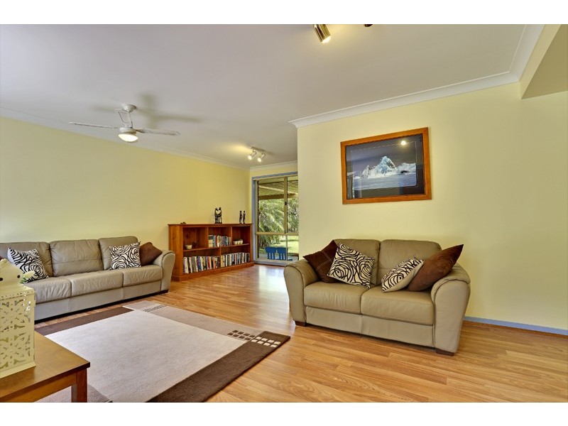 9 Bottlebrush Drive, Glenning Valley NSW 2261