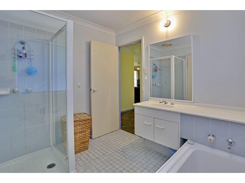 9 Bottlebrush Drive, Glenning Valley NSW 2261