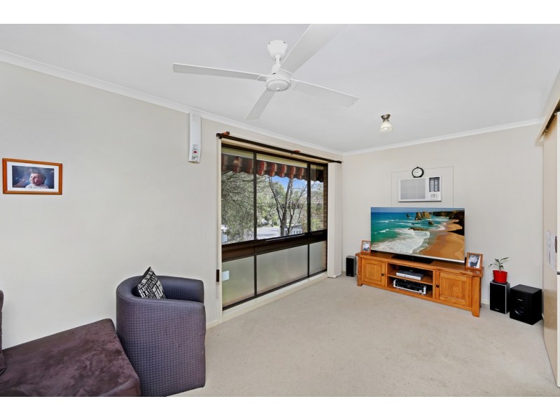 22 Premier Way, Bateau Bay NSW 2261