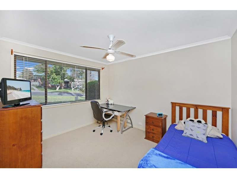 22 Premier Way, Bateau Bay NSW 2261