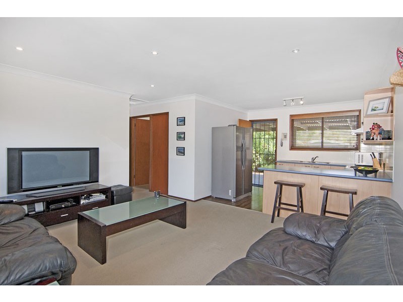 62B John Street, Forresters Beach NSW 2260