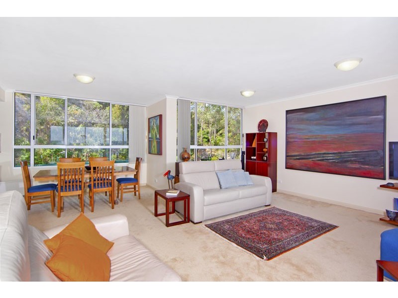 805/97-99 John Whiteway Drive, Gosford NSW 2250