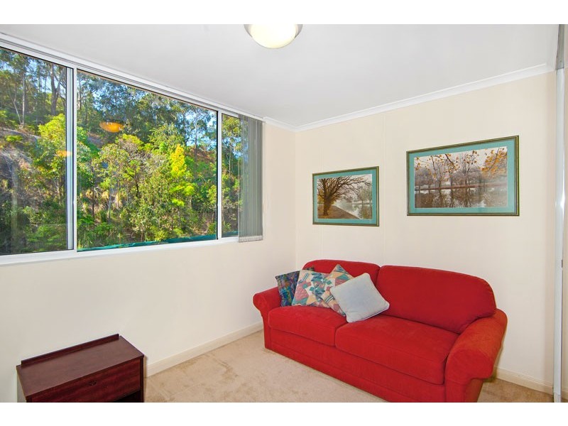 805/97-99 John Whiteway Drive, Gosford NSW 2250