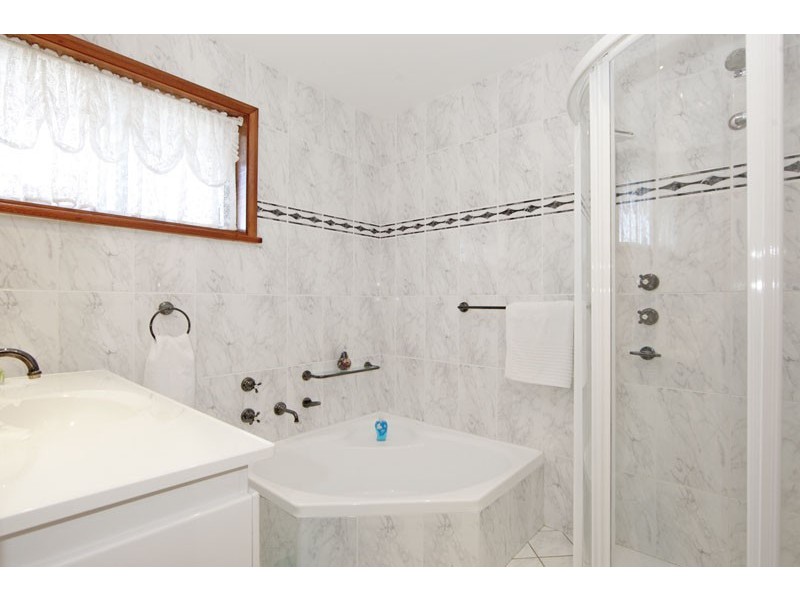 7 Boos Road, Forresters Beach NSW 2260