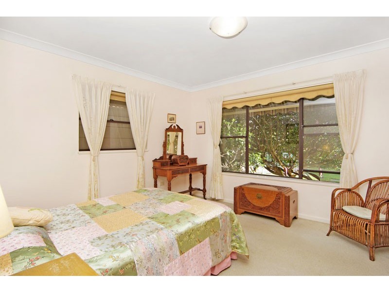 22 Hilltop Street, Bateau Bay NSW 2261