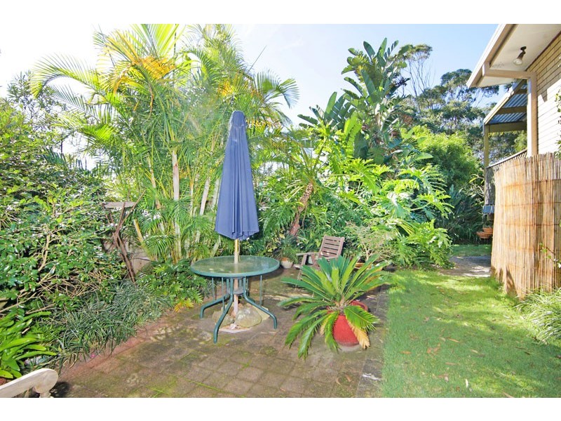 22 Hilltop Street, Bateau Bay NSW 2261