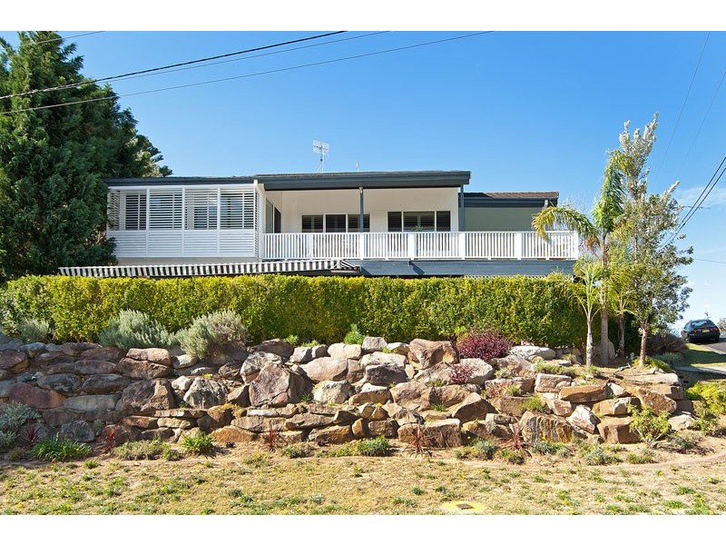 40 Hopetoun Street, Forresters Beach NSW 2260