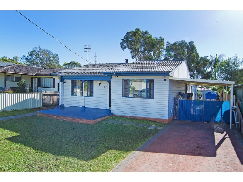 13 Oxley Road, Killarney Vale NSW 2261