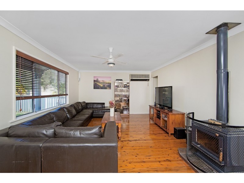 13 Oxley Road, Killarney Vale NSW 2261