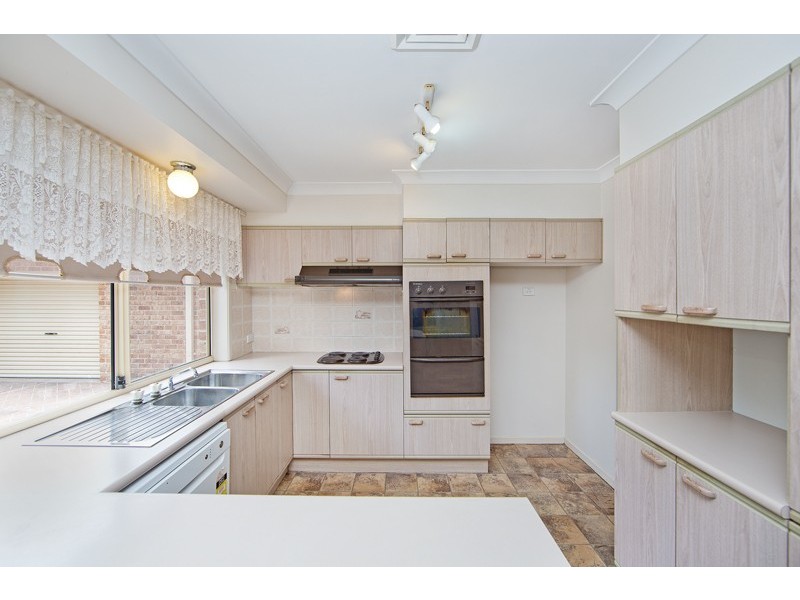 77 Bateau Bay Road, Bateau Bay NSW 2261