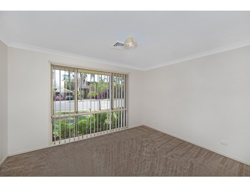 77 Bateau Bay Road, Bateau Bay NSW 2261
