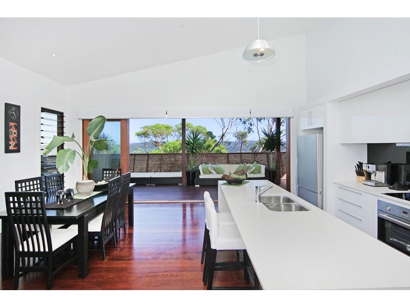 33 Stephenson Road, Bateau Bay NSW 2261