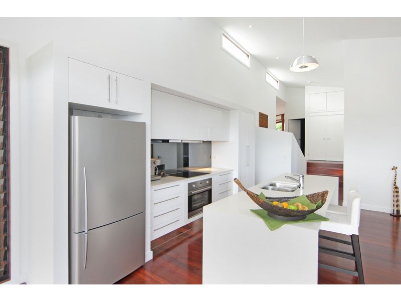 33 Stephenson Road, Bateau Bay NSW 2261