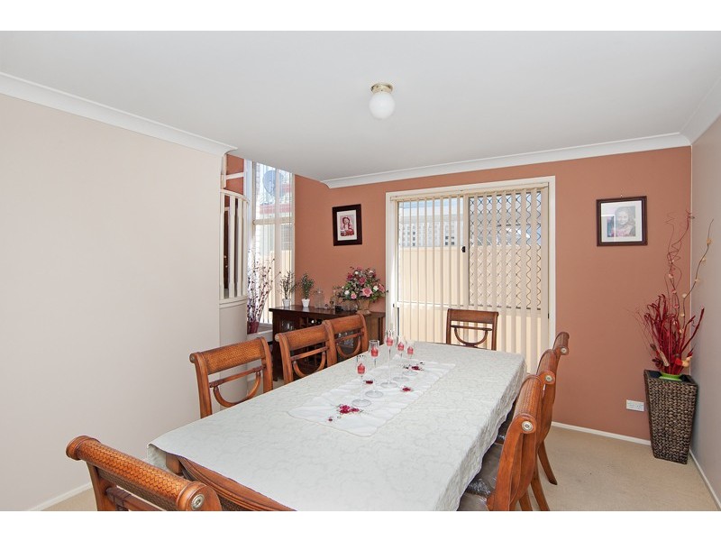 20 Hume Boulevard, Killarney Vale NSW 2261