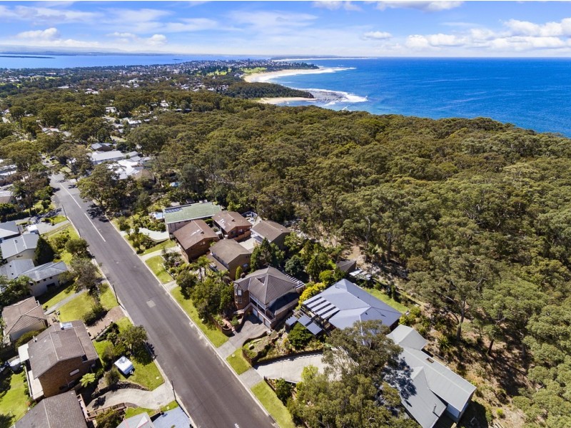 25 Rickard Street, Bateau Bay NSW 2261