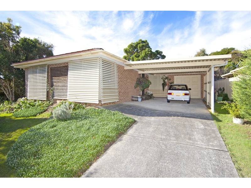 176 Cresthaven Avenue, Bateau Bay NSW 2261