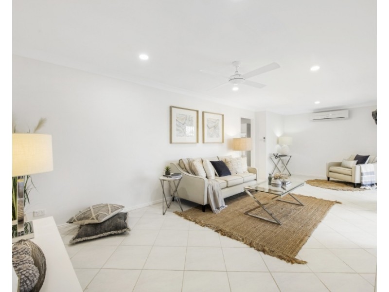 9 Friendship Close, Bateau Bay NSW 2261