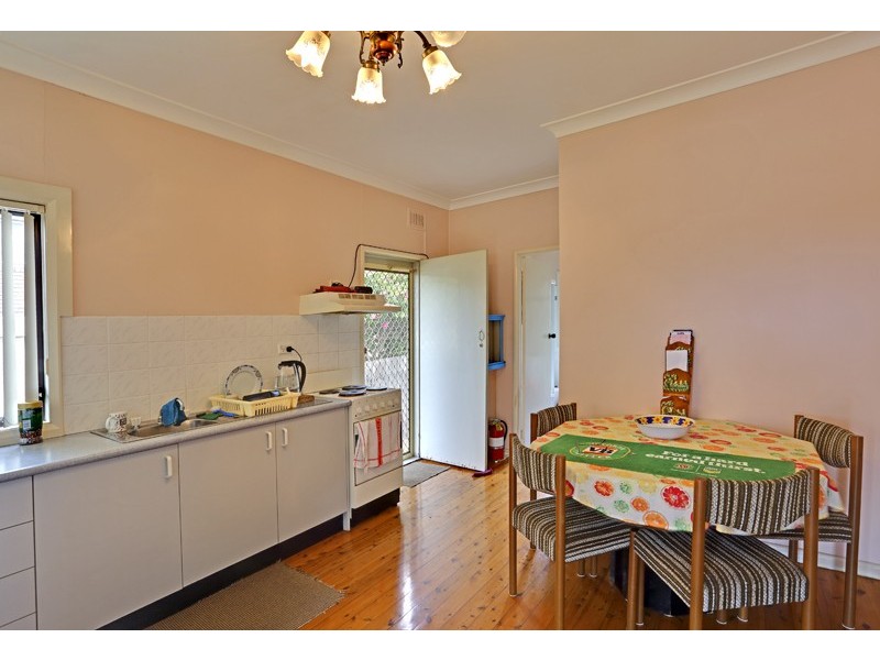 55 Bay Road, Blue Bay NSW 2261