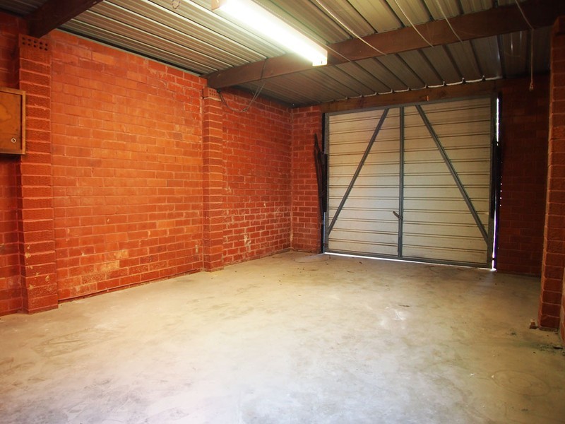 4 Shakespeare Avenue, Bateau Bay NSW 2261