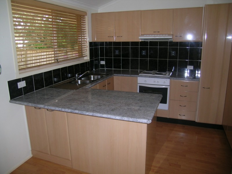 9 Altona Avenue, Bateau Bay NSW 2261