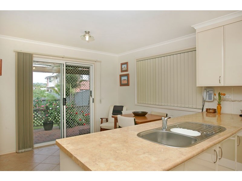 155 Cresthaven Avenue, Bateau Bay NSW 2261