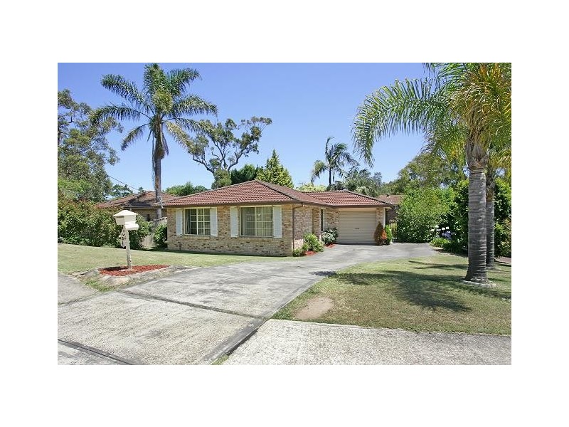 4 Neville Close, Bateau Bay NSW 2261