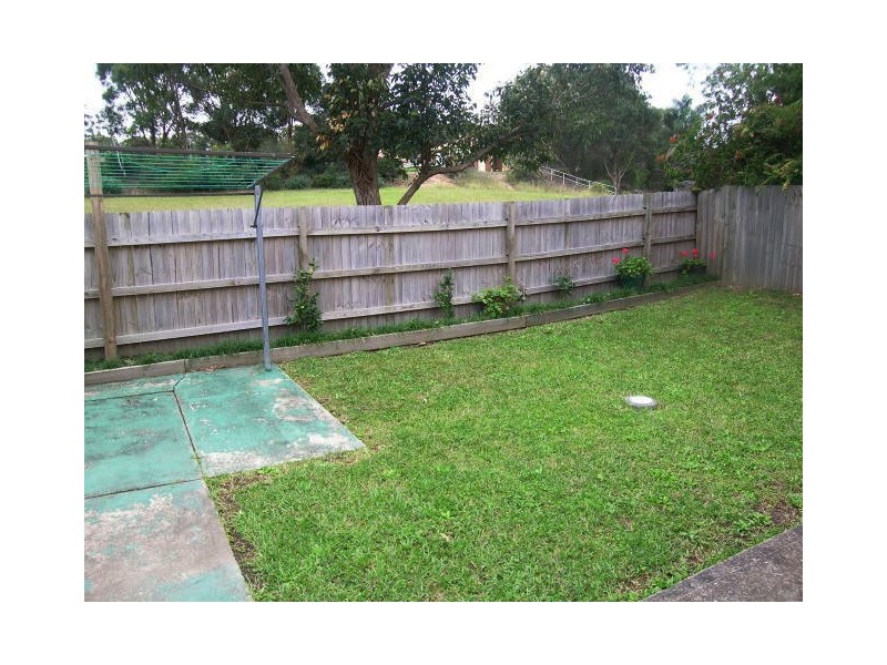 18/1 Hobbs Close, Bateau Bay NSW 2261