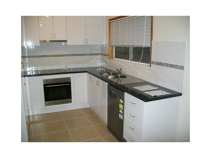 266 Lakedge Avenue, Berkeley Vale NSW 2261