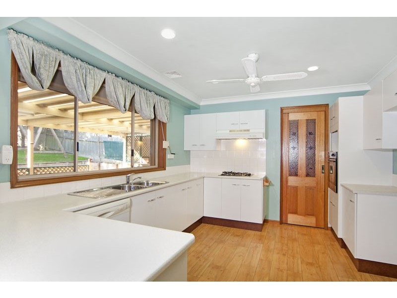 35 Belford Avenue, Bateau Bay NSW 2261