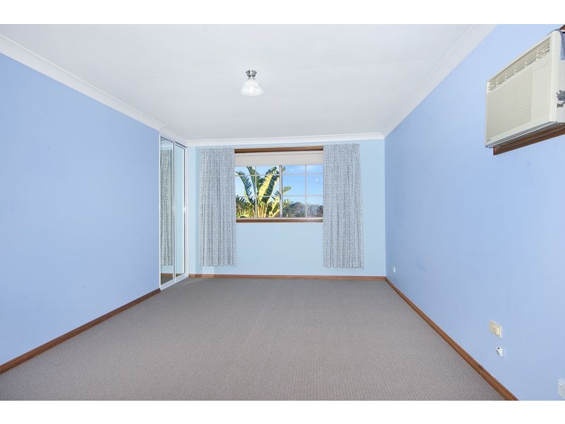 35 Belford Avenue, Bateau Bay NSW 2261