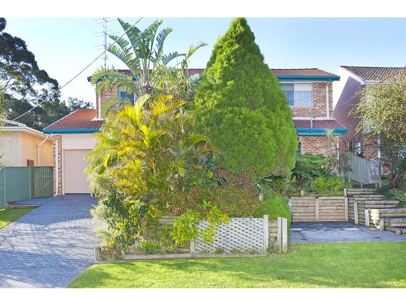 35 Belford Avenue, Bateau Bay NSW 2261