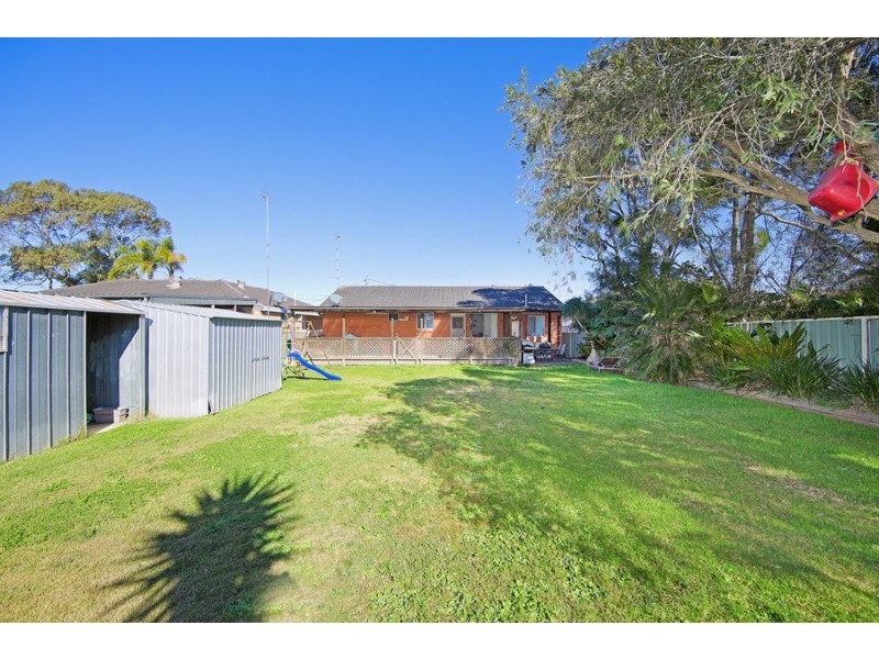 11 George Evans Road, Killarney Vale NSW 2261