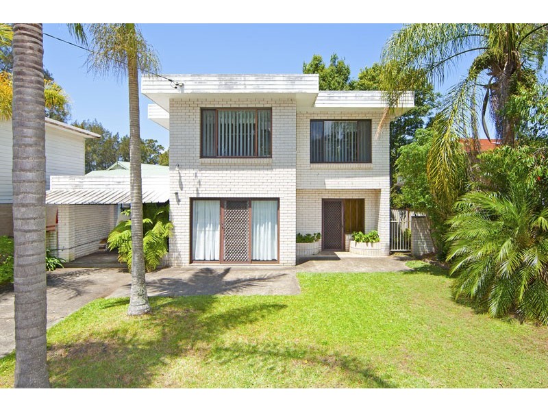 8 Adelaide Street, Killarney Vale NSW 2261