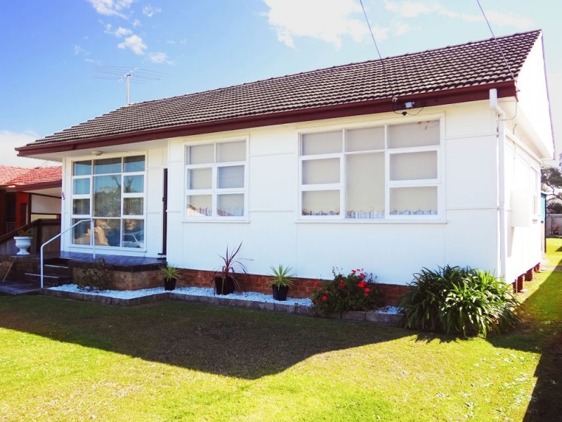 65 Dampier Boulevarde, Killarney Vale NSW 2261