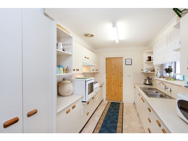 26 Armstrong Avenue, Killarney Vale NSW 2261