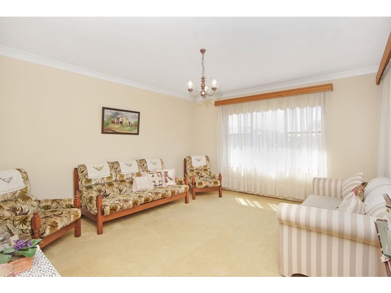 121 Toowoon Bay Rd, Toowoon Bay NSW 2261